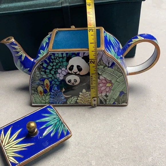 Vintage Kelvin Chen Tea Pot - Pandas - Picture 9 of 13